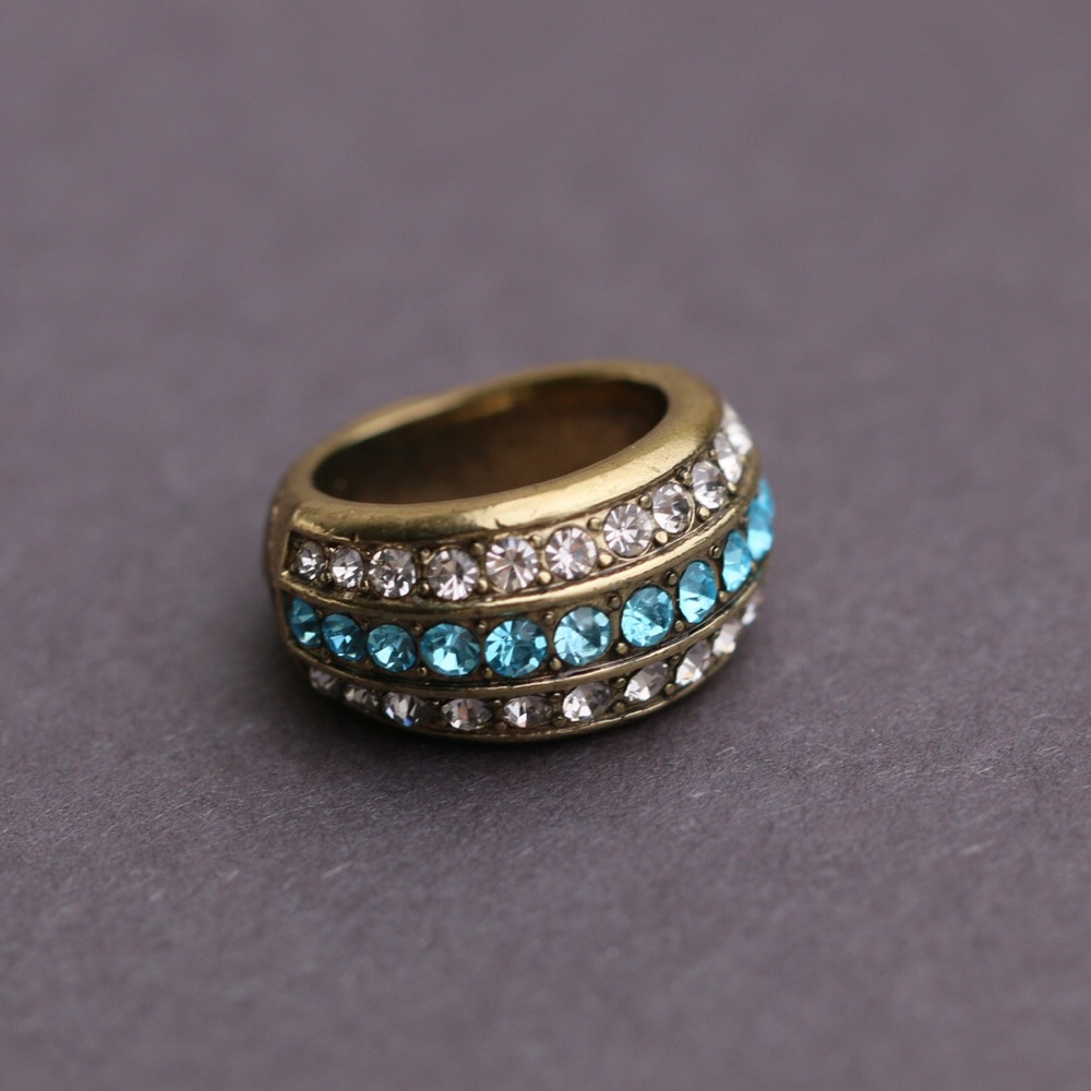 Heidi Daus Ring Size 6